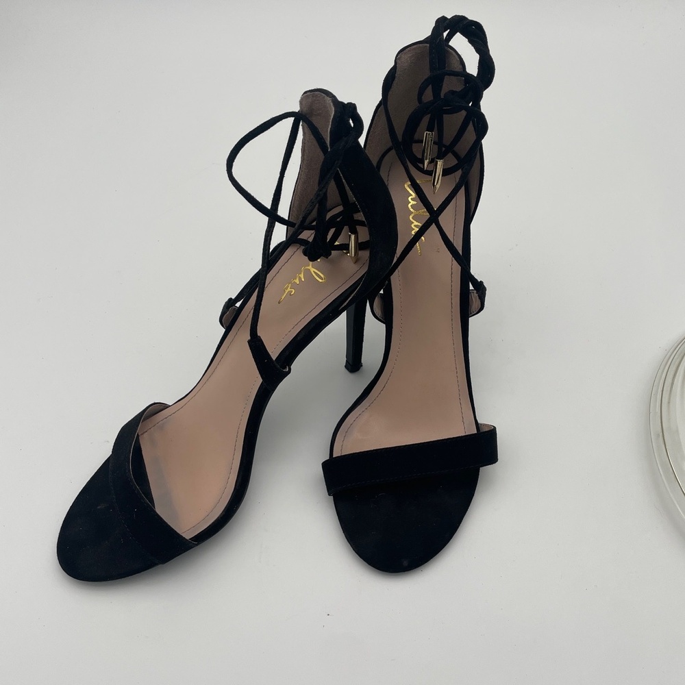 Lulus Black Strappy Sandals Lace-up‎ leg wrap Open Toe Stiletto Heels Size 9